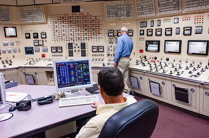 Pilgrim Nuclear Power Plant - Reactor Control